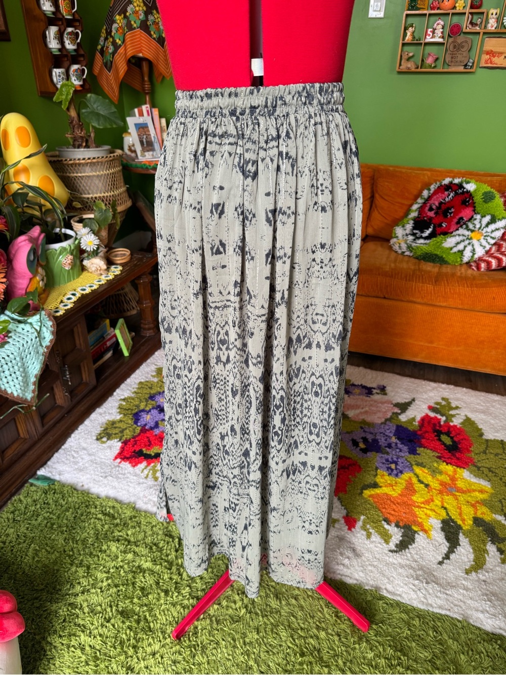 Women's Black and Cream Patterned Maxi Skirt